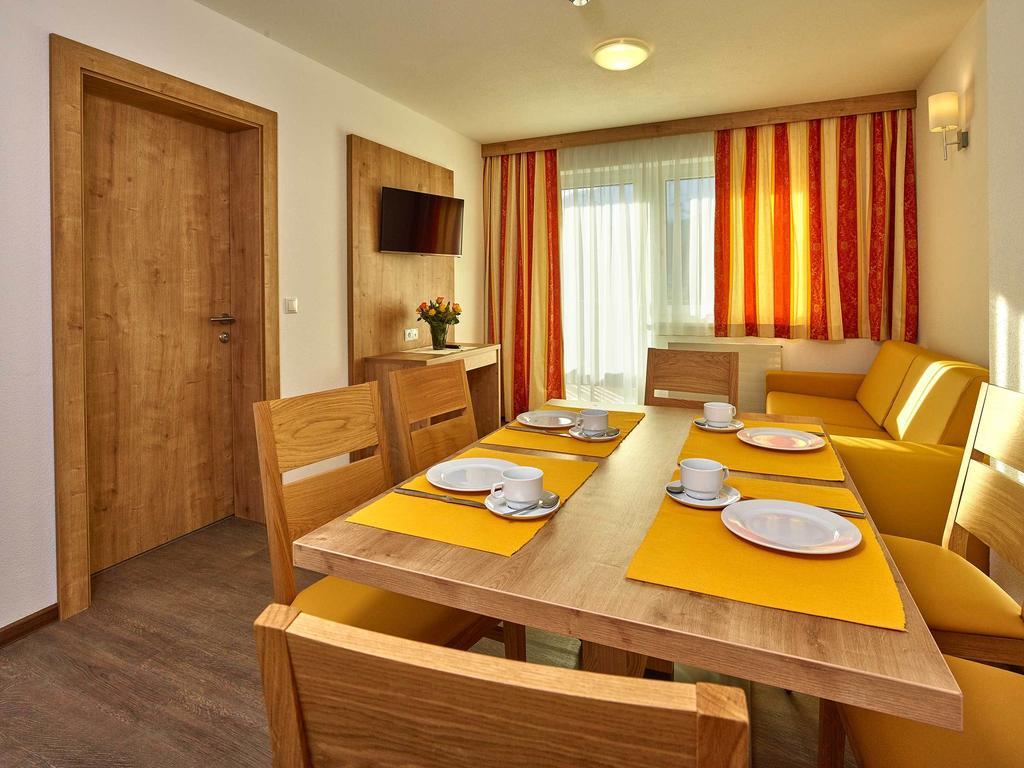 Appartement Gaestehaus Bergkristall ゼルデン 部屋 写真