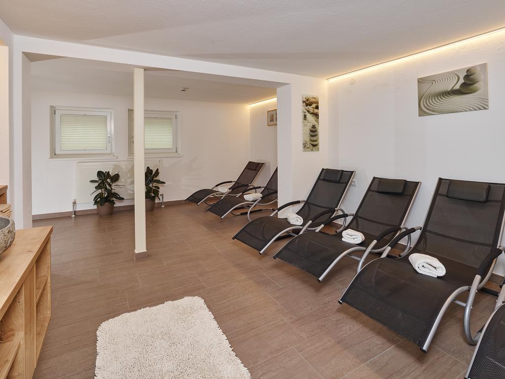 Appartement Gaestehaus Bergkristall ゼルデン エクステリア 写真