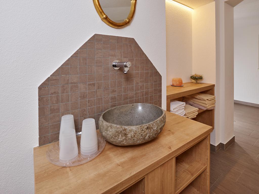Appartement Gaestehaus Bergkristall ゼルデン エクステリア 写真