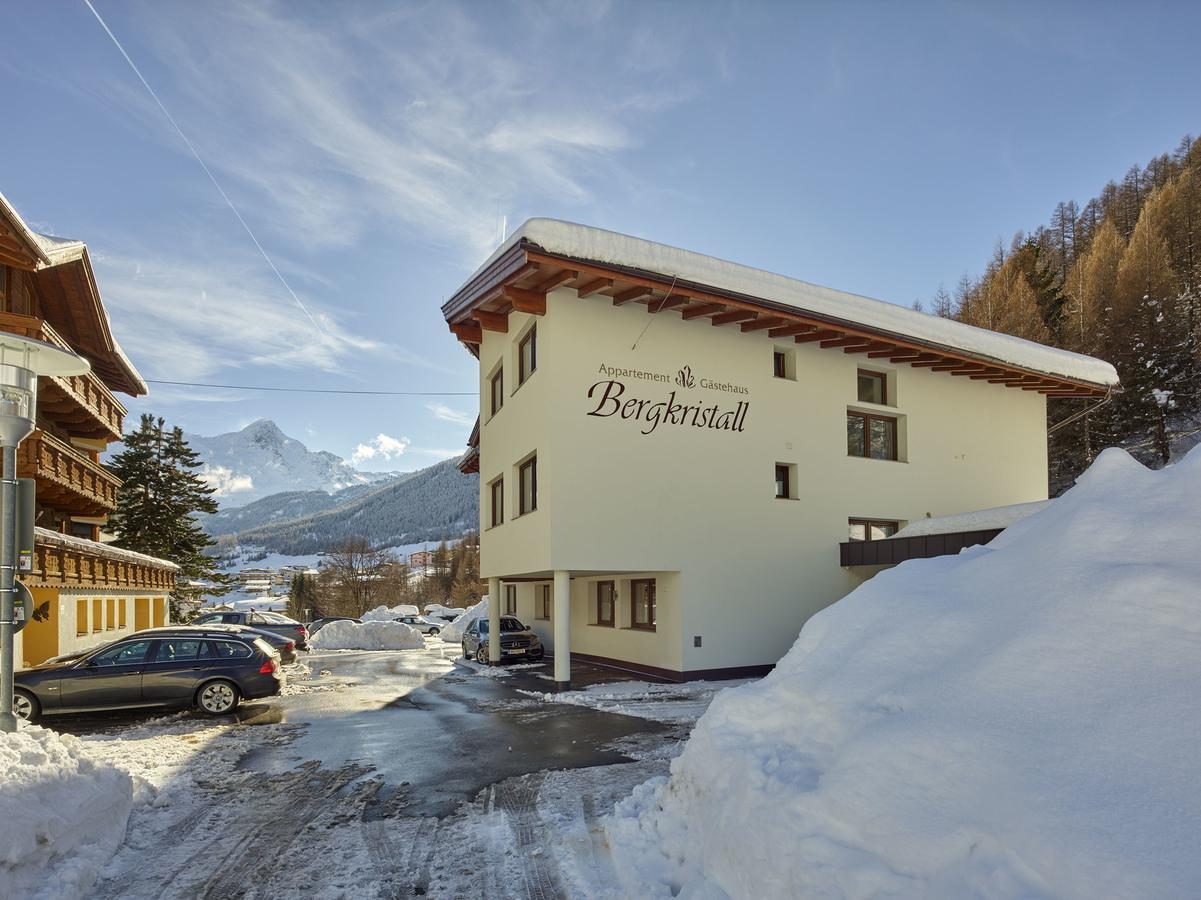Appartement Gaestehaus Bergkristall ゼルデン エクステリア 写真
