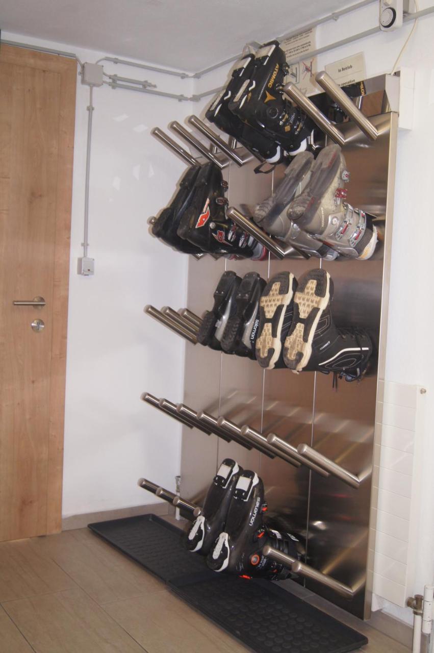 Appartement Gaestehaus Bergkristall ゼルデン エクステリア 写真